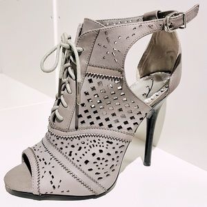 Gorgeous Lace up Heels